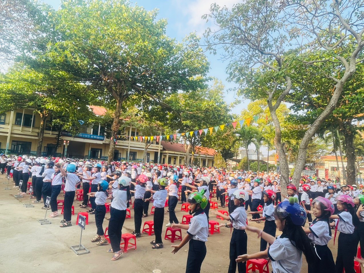 Thông báo tuyển sinh vào lớp 1 năm học 2024 - 2025